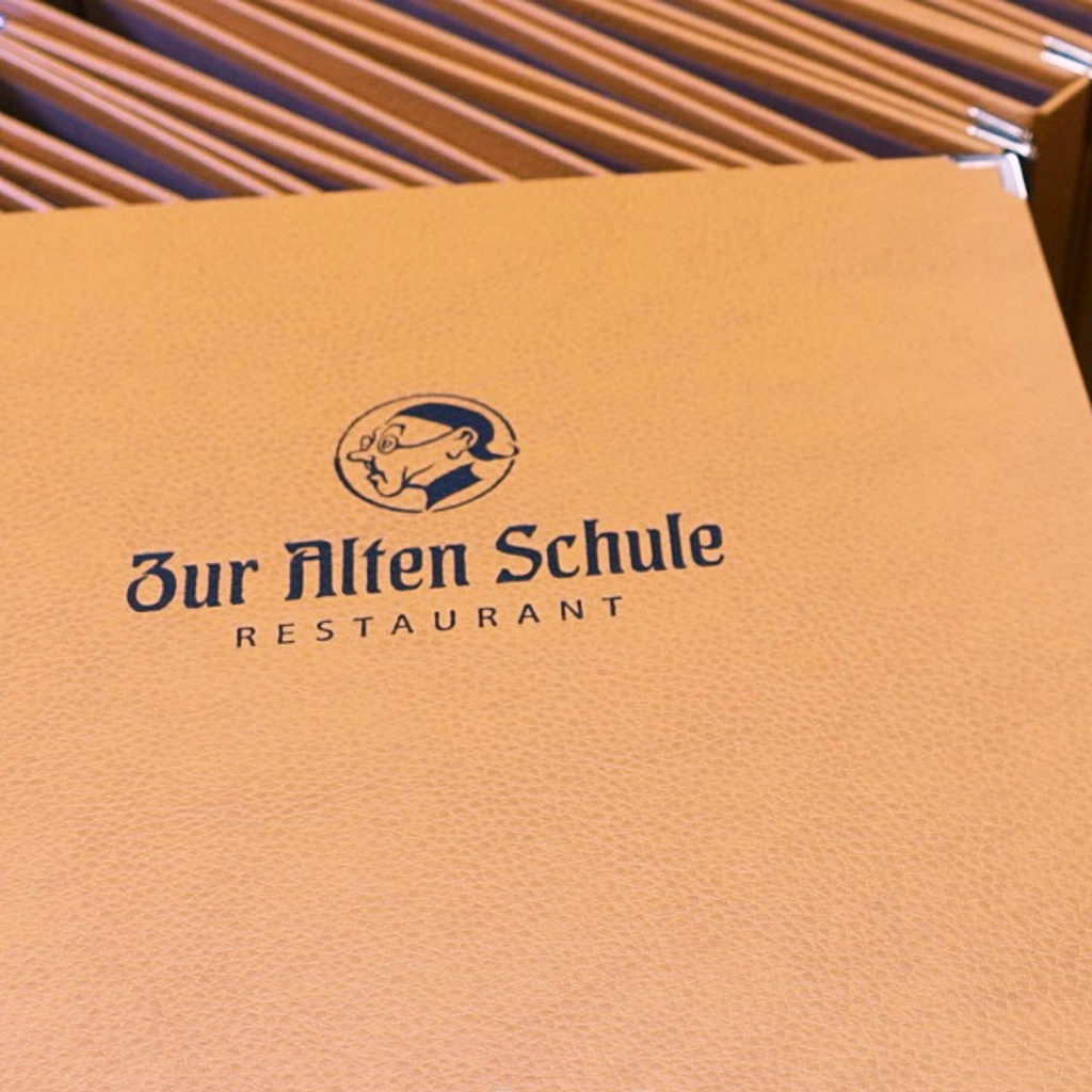 Speisekarten für das Restaurant "Zur alten Schule"